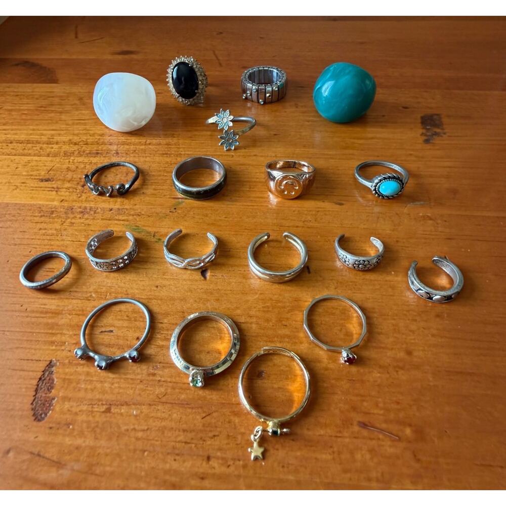 Mixed Fashion Ring Lot 19 Pc Boho Statement Midi Stackable Silver Gold Tone - Picture 3 of 13